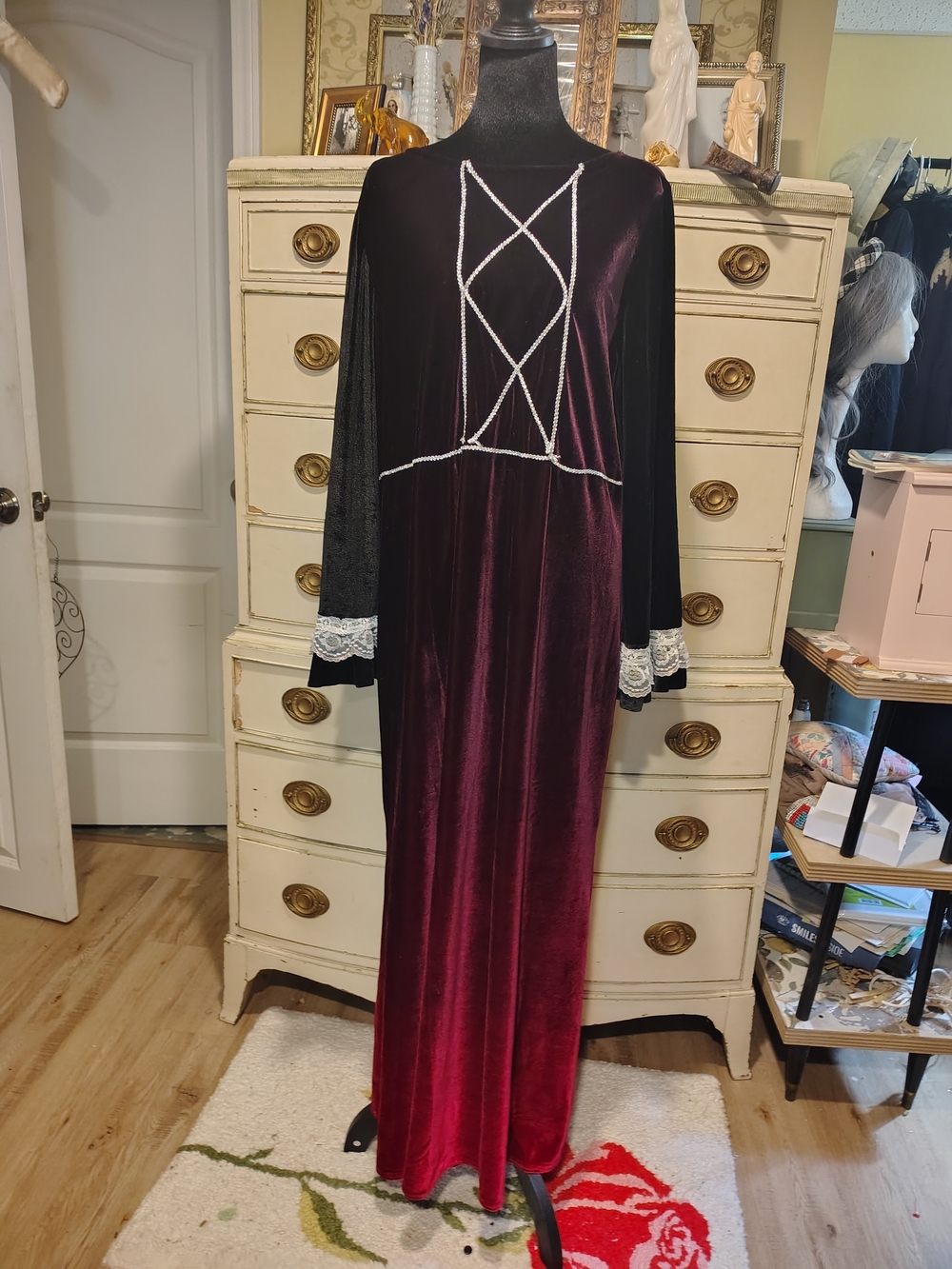 Vintage 90s Kathie Lee Collection Velvet Maxi Dress in Black and Burgundy